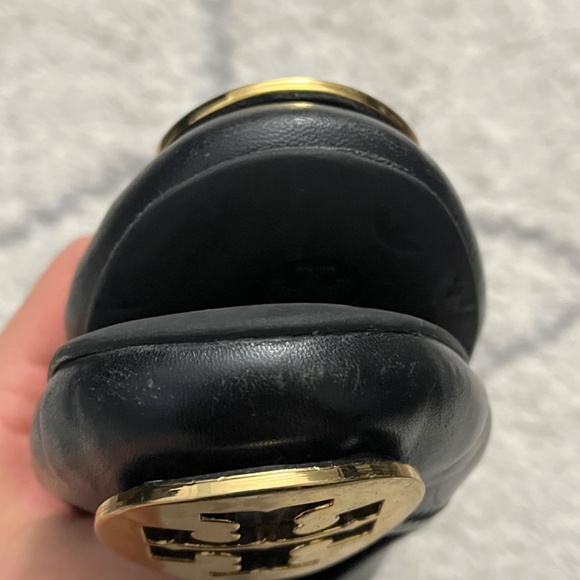Tory Burch Reva Black Gold Medallion Ballet Flats - Picture 12 of 14